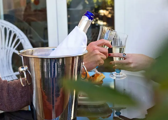 Domus Relax Bed & Breakfast 4*