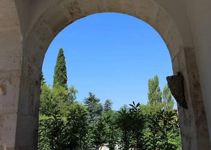 Domus Relax Bed & Breakfast 4*